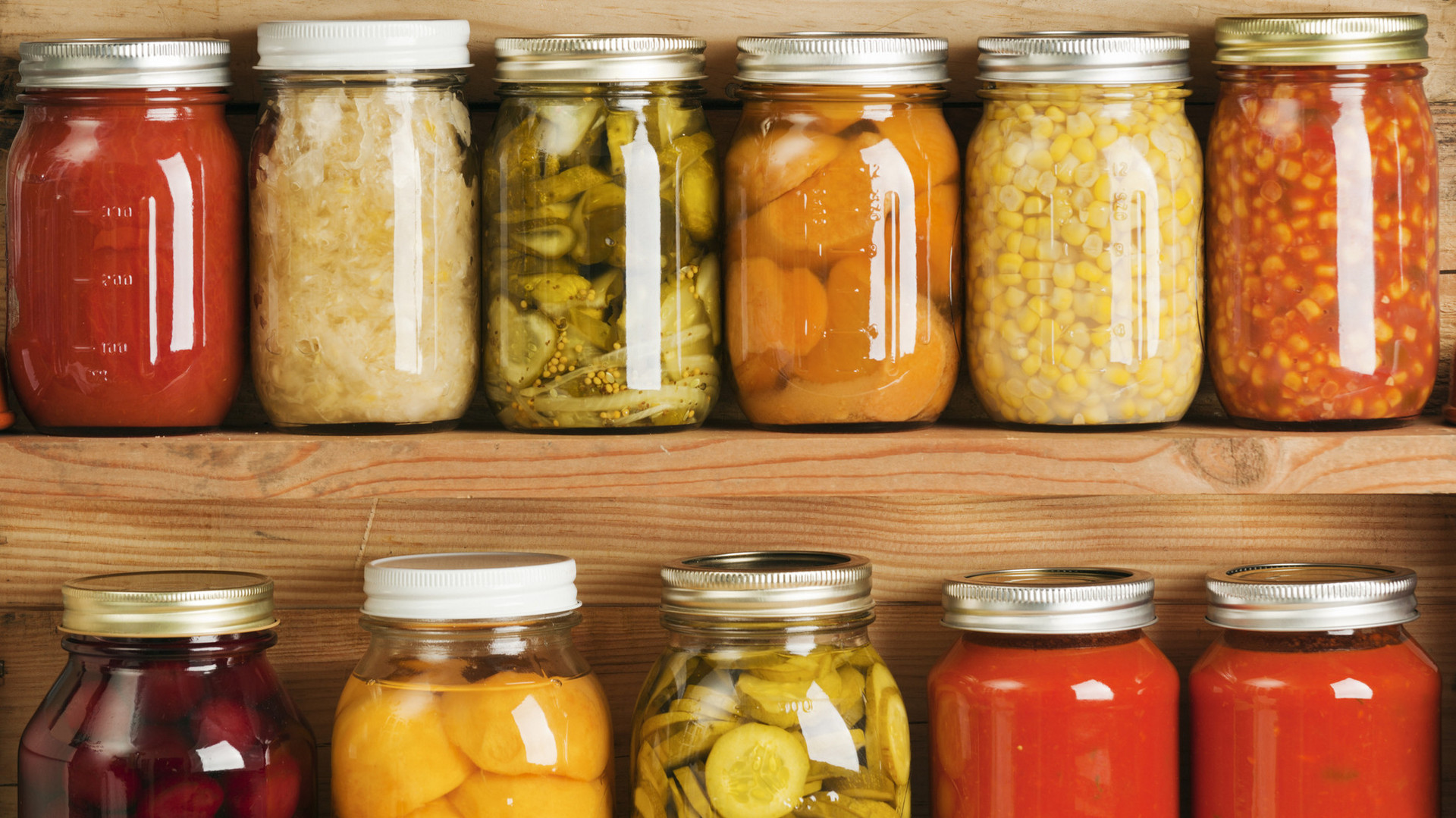 Preserve food (drying, freezing, pickling, or fermenting)